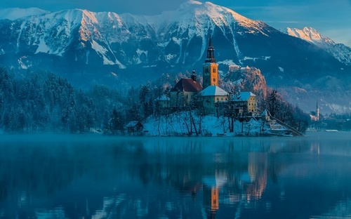 Computer Desktop Wallpapers Collection. www.cwer.ru